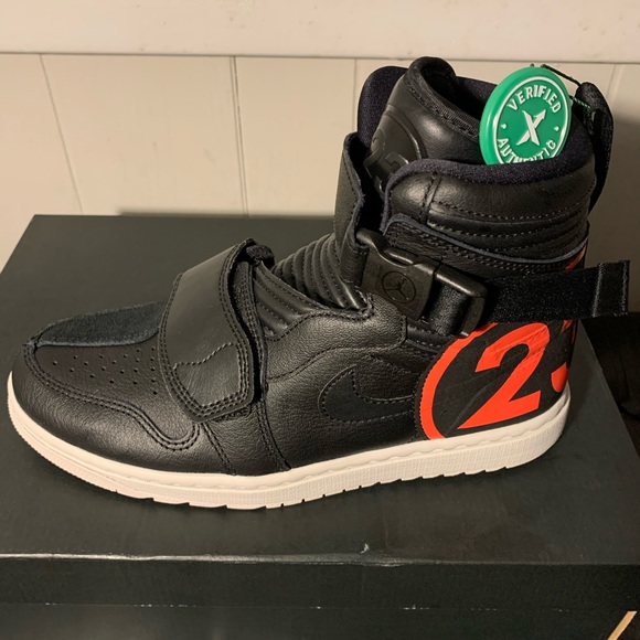 jordan 1 moto black infrared 23